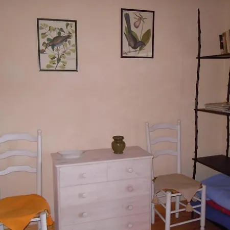 Mas Casta Nea Bed & Breakfast 3*