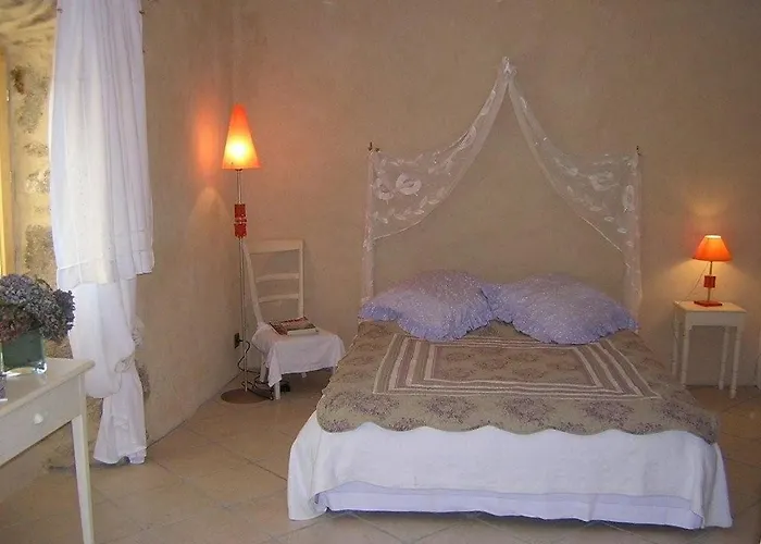 Bed & Breakfast Mas Casta Nea 3*