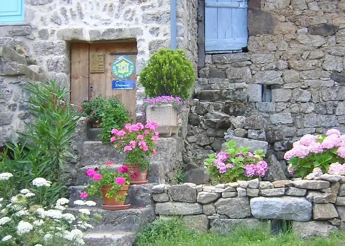 Bed & Breakfast Mas Casta Nea 3*