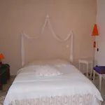 Mas Casta Nea Bed & Breakfast
